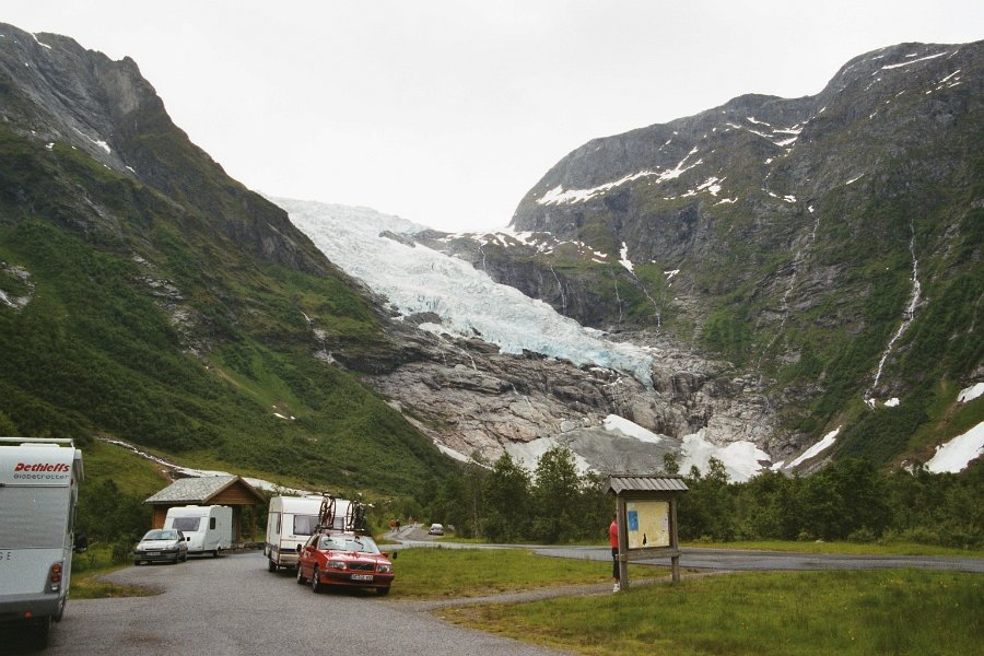 2003060631 fjaerland boyabreen